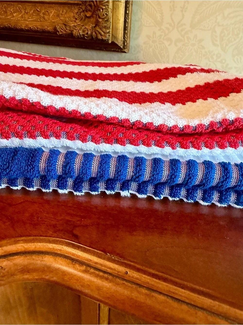 Loft by Loftex Resort Beach Towel 35x70 Red White Blue Striped 100% Cotton NWT
